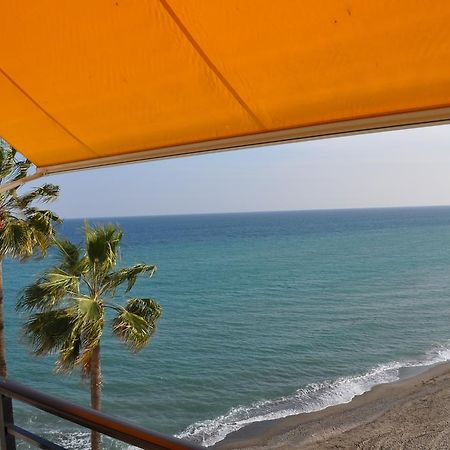 Studio Sea View Terrace Τορρεμολίνος Εξωτερικό φωτογραφία