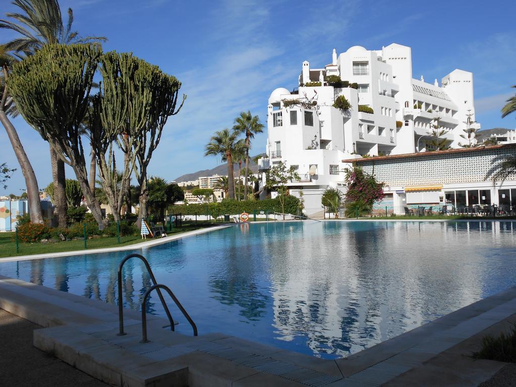 Studio Sea View Terrace Τορρεμολίνος Εξωτερικό φωτογραφία