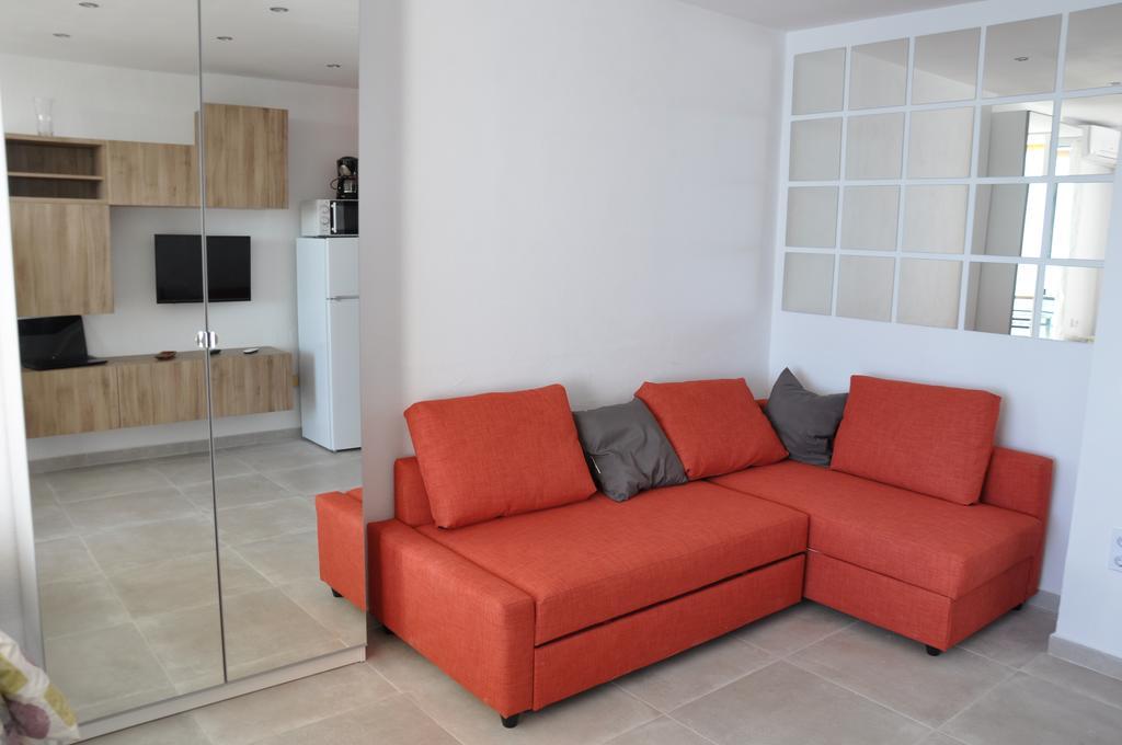 Studio Sea View Terrace Τορρεμολίνος Εξωτερικό φωτογραφία
